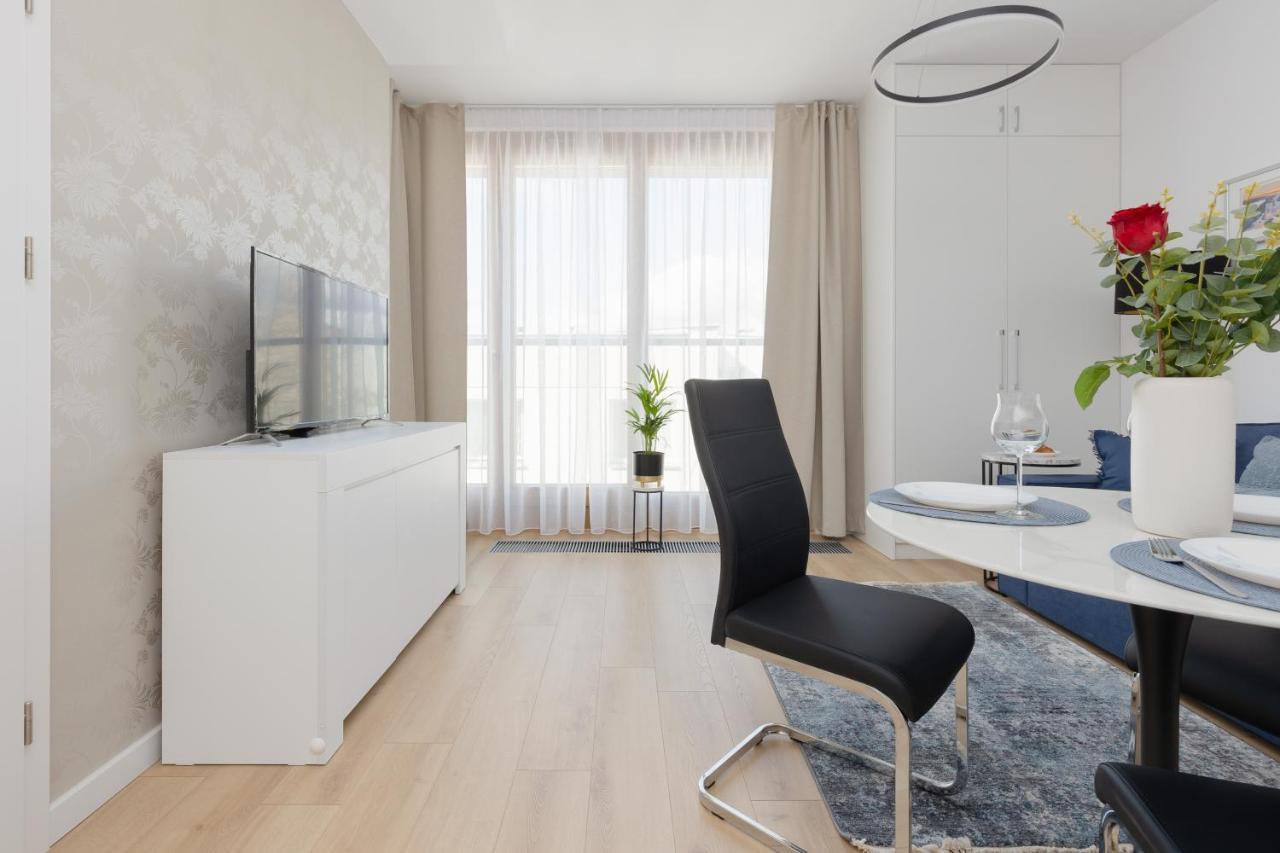 Warszawa Srodmiescie Bonifraterska Apartments By Noclegi Renters Eksteriør bilde