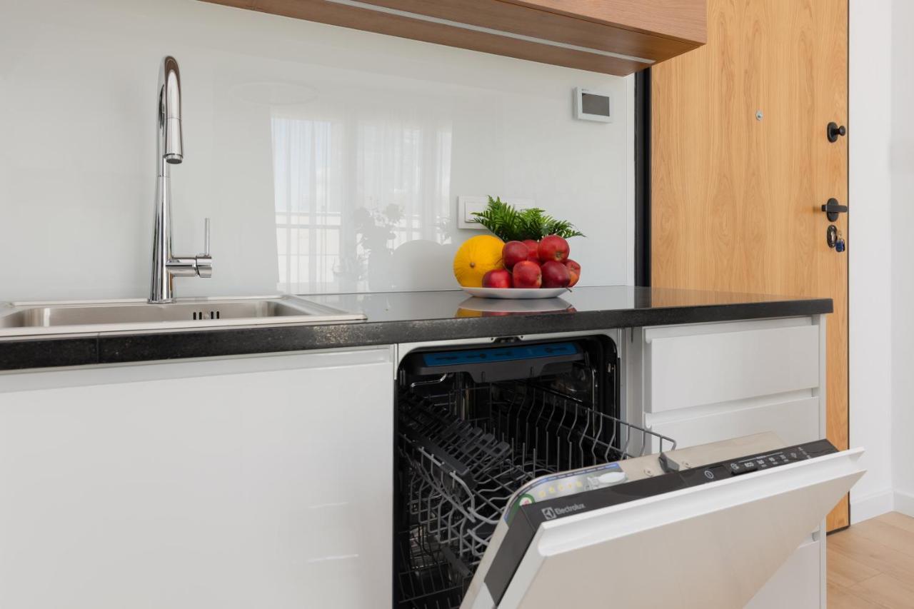 Warszawa Srodmiescie Bonifraterska Apartments By Noclegi Renters Eksteriør bilde
